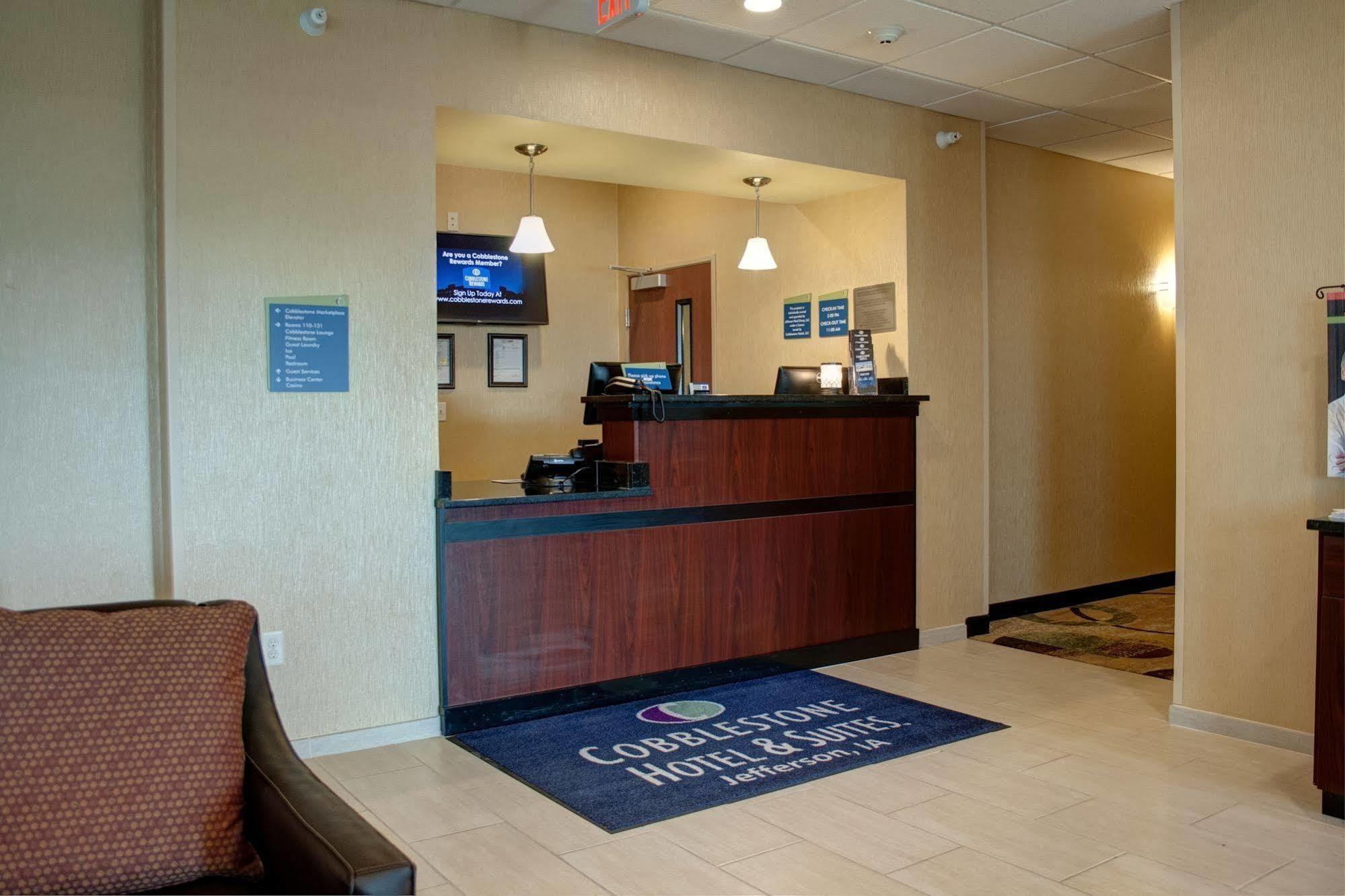 Cobblestone Hotel And Suites - Jefferson エクステリア 写真