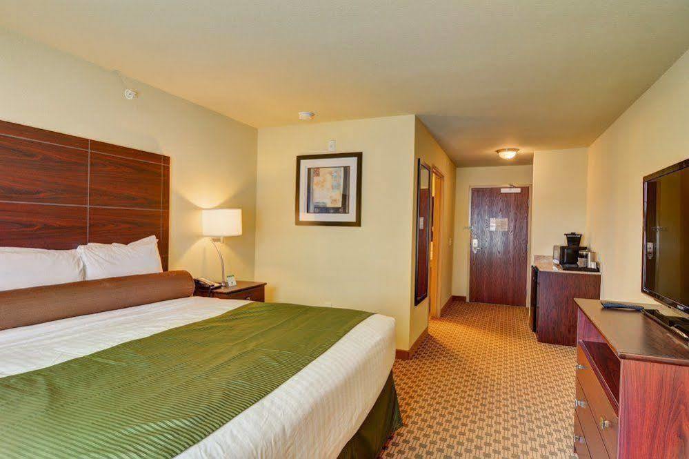 Cobblestone Hotel And Suites - Jefferson エクステリア 写真